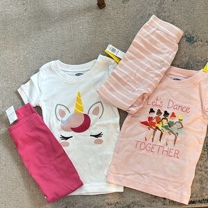 Old Navy NWT Pajamas Toddler Girls Unicorn and Dancer Pajama Sets.
